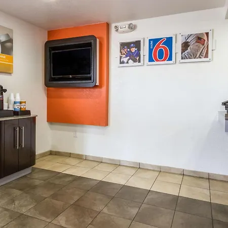 Motel 6 Tempe, Az Phoenix Airport Priest Dr-2